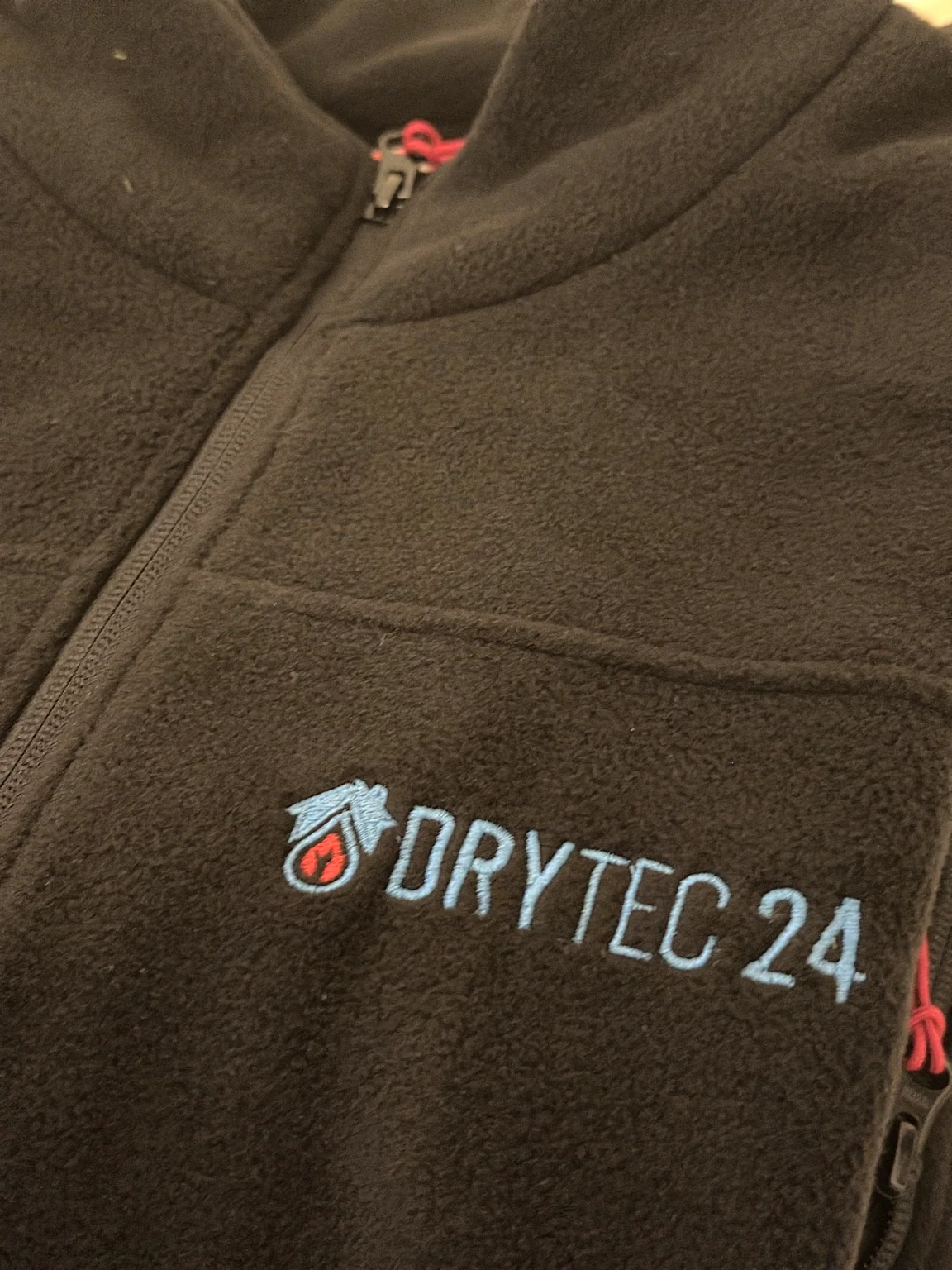 Jacken & Fleece besticken – echtes Persomade-Projekt