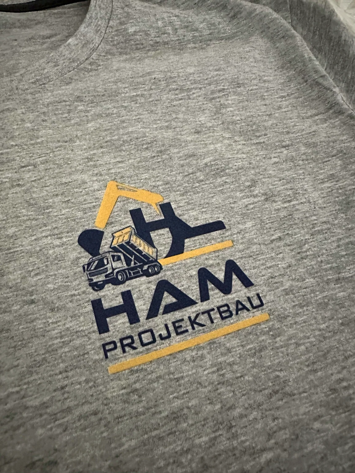 Shirts mit Firmenlogo